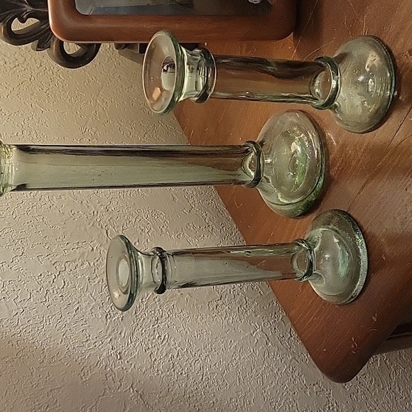 VTG Contemporary Recycled Green Glass Candlestick Holders Bud Vases Set - Picture 3 of 9